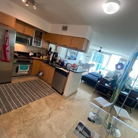 Comfortable Room In The Brickell City Center Area Маямі Екстер'єр фото