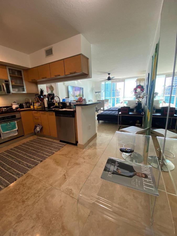 Comfortable Room In The Brickell City Center Area Маямі Екстер'єр фото