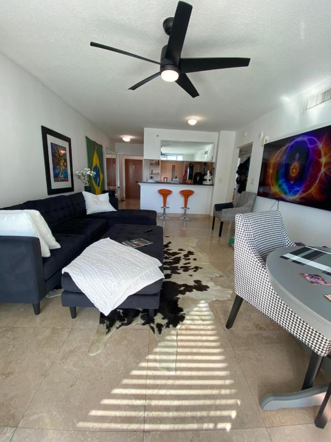 Comfortable Room In The Brickell City Center Area Маямі Екстер'єр фото