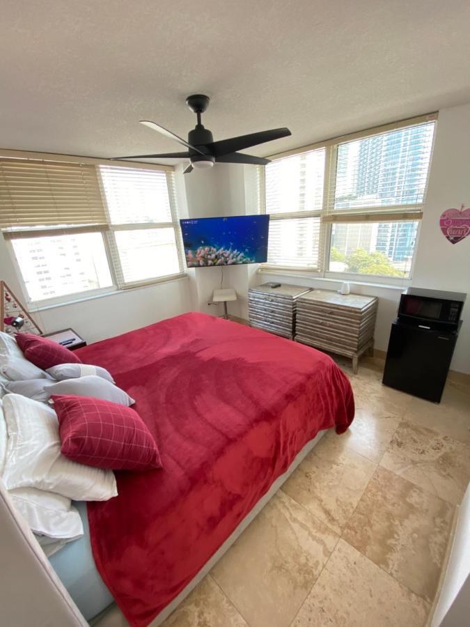 Comfortable Room In The Brickell City Center Area Маямі Екстер'єр фото